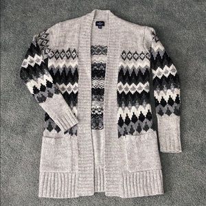American Eagle sweater cardigan